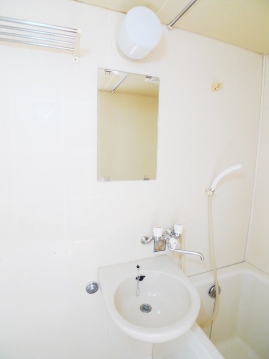 物件内観写真9　(洗面)