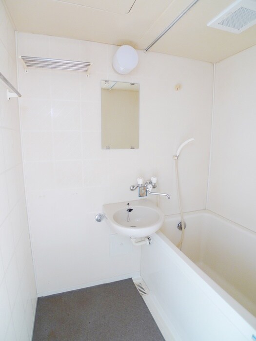 物件内観写真10　(バス／シャワールーム等)