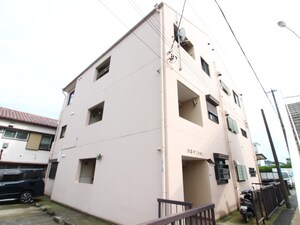 ハネマンション外観写真