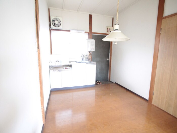 物件内観写真7　(居室)