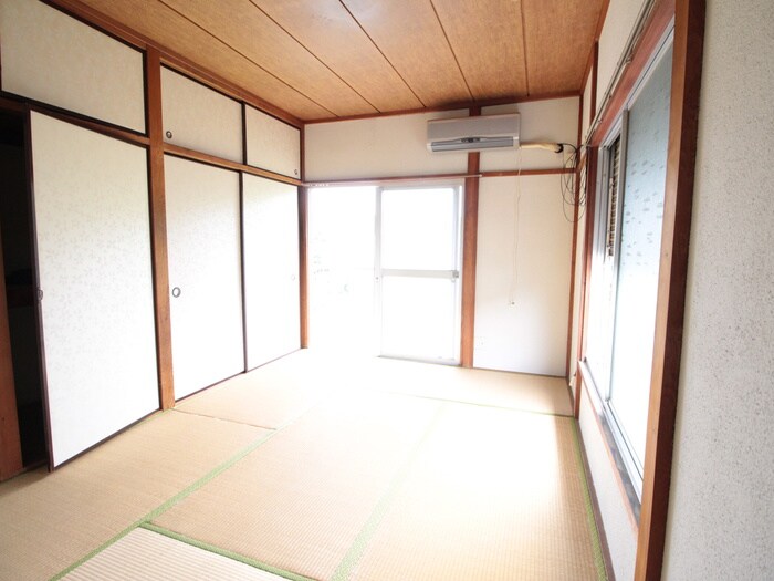 物件内観写真8　(居室)