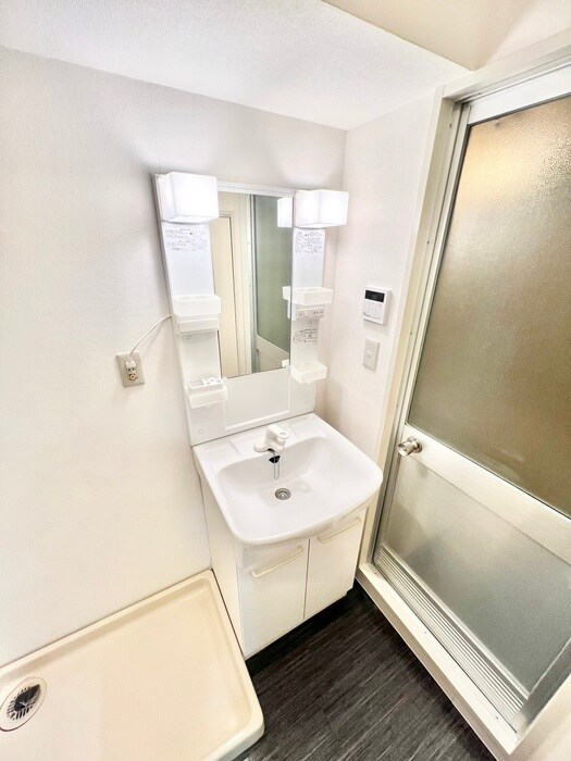 物件内観写真13　(洗面)