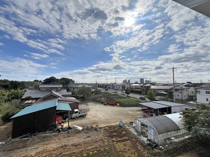 物件内観写真20　(室内からの展望)