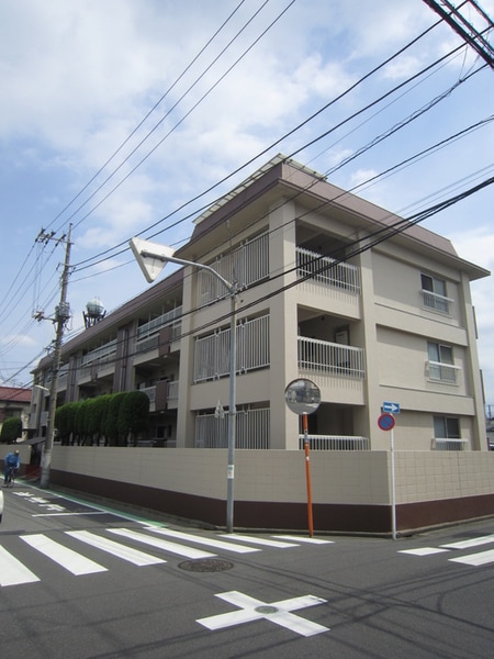 美藤マンション外観写真