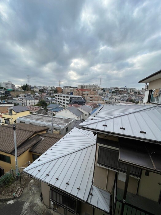 物件内観写真22　(室内からの展望)