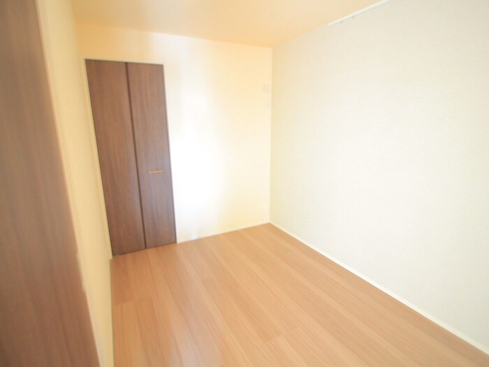 物件内観写真11　(居室)