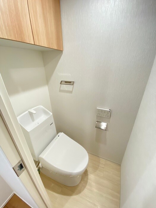 物件内観写真14　(トイレ)