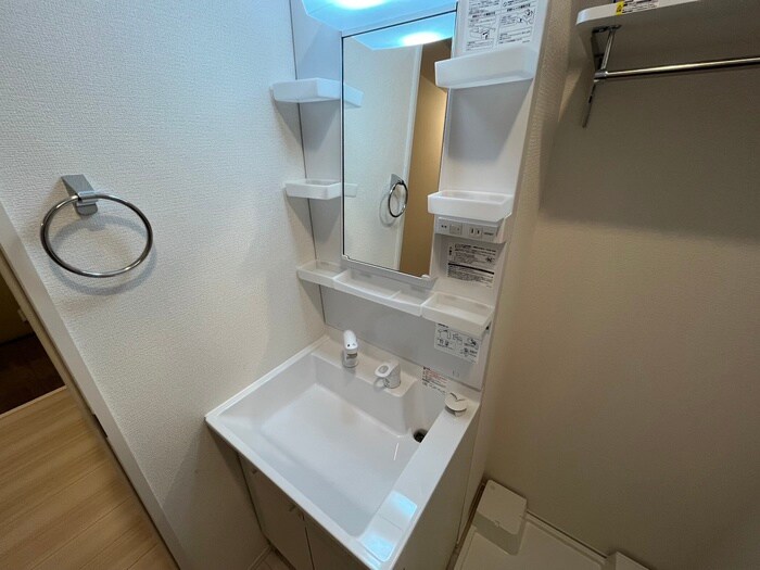 物件内観写真15　(洗面)