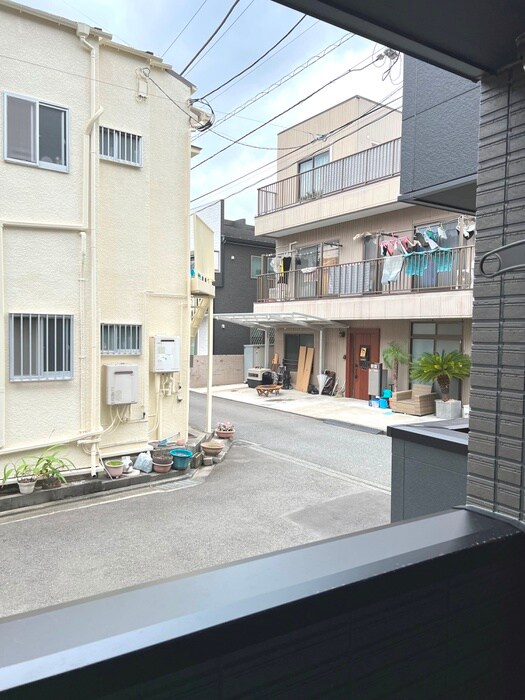 物件内観写真17　(室内からの展望)