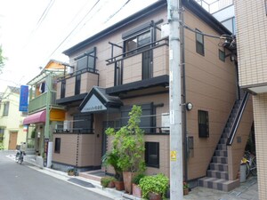 ベルメゾン弐番館外観写真