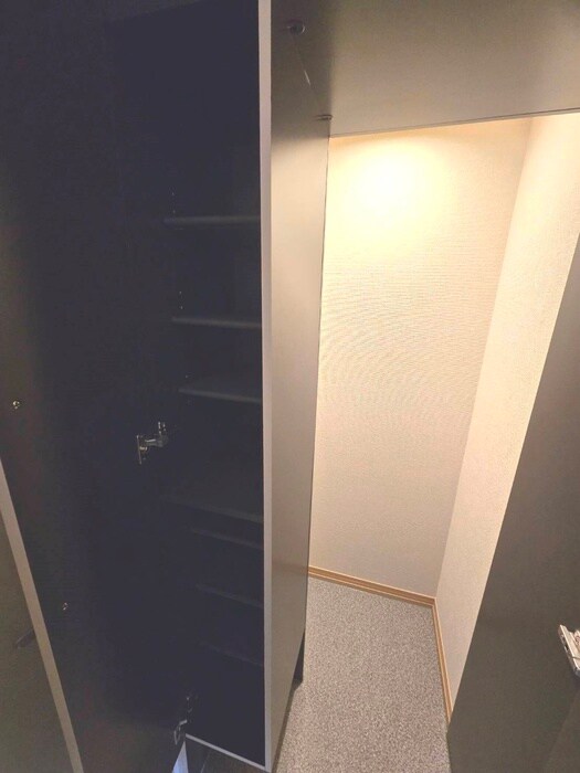 物件内観写真19　(靴箱)