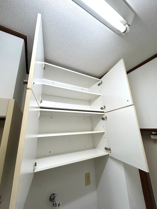 物件内観写真18　(収納)