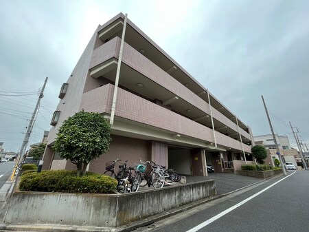 エクセル大泉外観写真