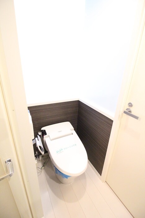 物件内観写真16　(トイレ)