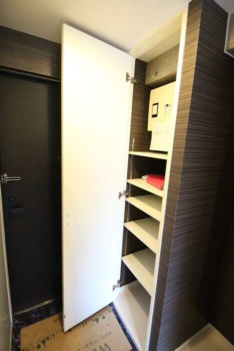 物件内観写真18　(靴箱)