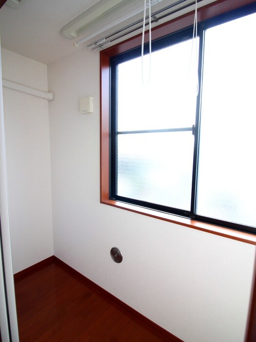 物件内観写真6　(ベランダ・バルコニー)