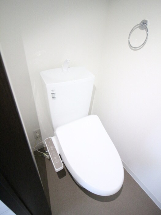 物件内観写真15　(トイレ)