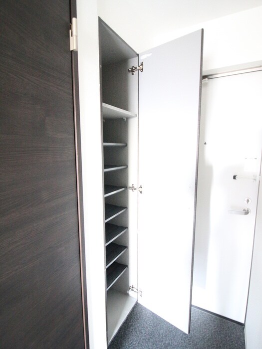 物件内観写真16　(靴箱)