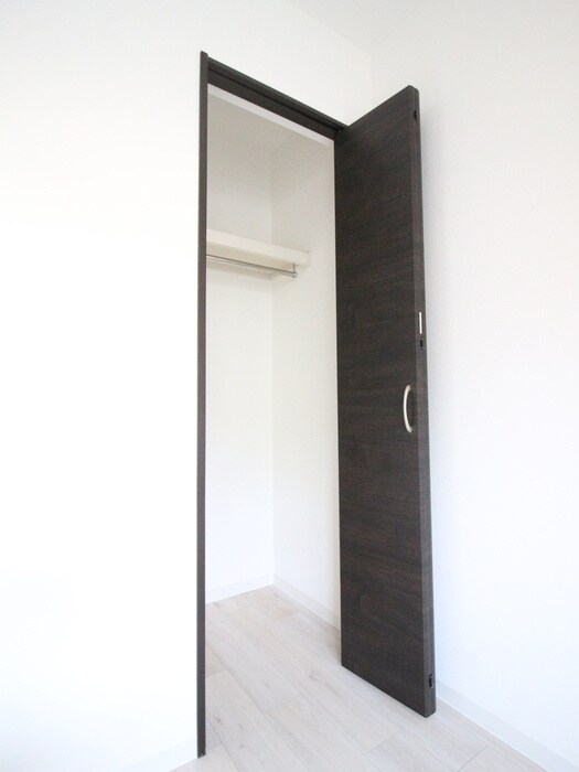 物件内観写真17　(収納)