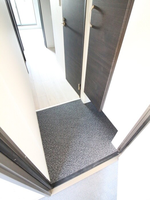 物件内観写真20　(玄関)