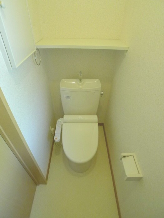 物件内観写真11　(トイレ)