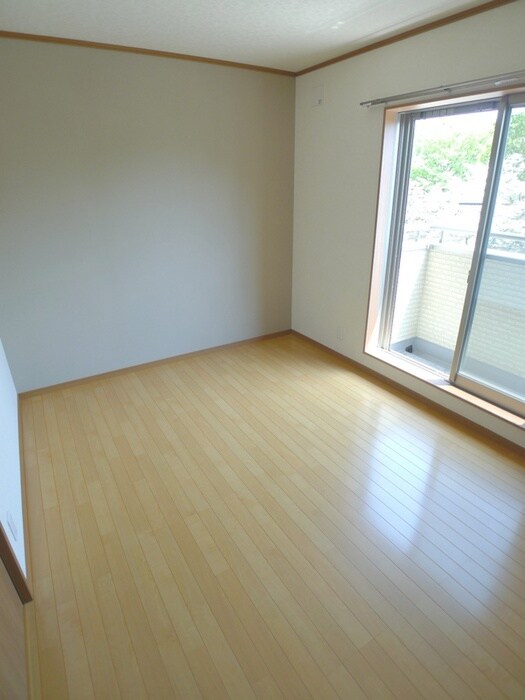 物件内観写真16　(室内からの展望)