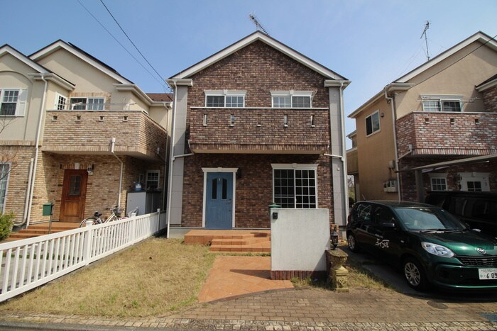 草花ブリティッシュタウンの物件外観写真