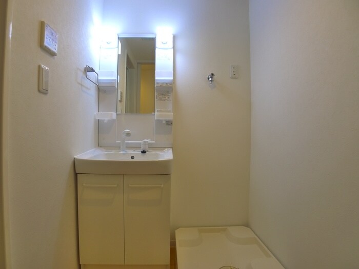 物件内観写真8　(洗面)