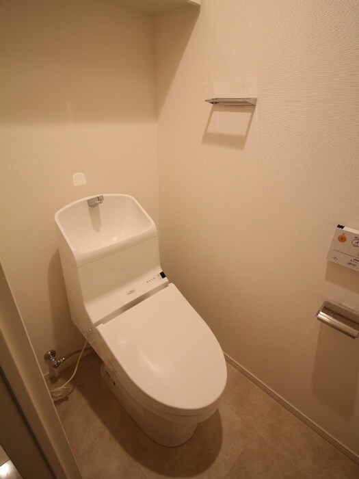 物件内観写真12　(トイレ)