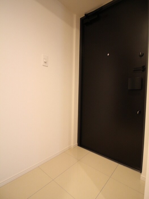物件内観写真19　(玄関)