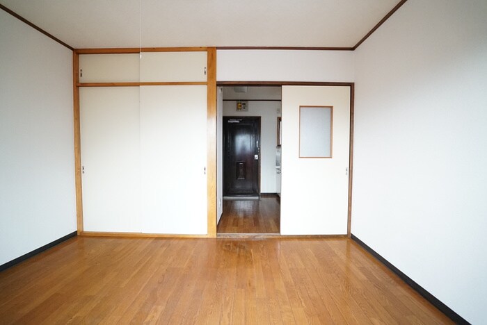 物件内観写真7　(居室)