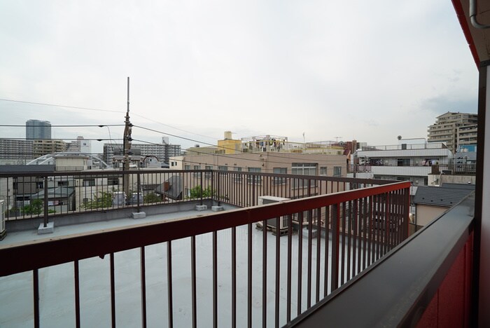 物件内観写真15　(室内からの展望)