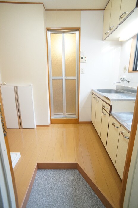 物件内観写真15　(廊下)