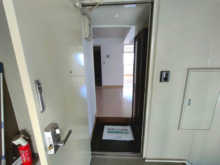 物件内観写真7　(廊下)