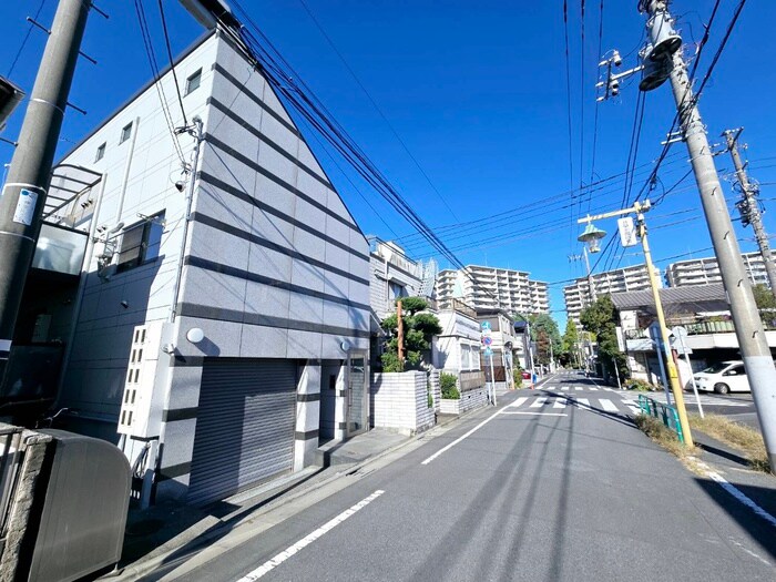 物件外観写真5　(周辺環境)