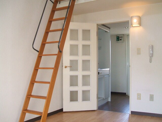 物件内観写真7　(居室)