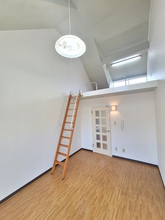 物件内観写真22　(居室)