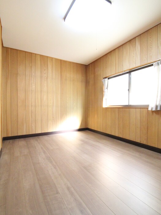 物件内観写真8　(居室)