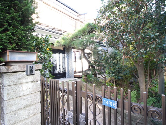 物件外観写真6　(外観写真)