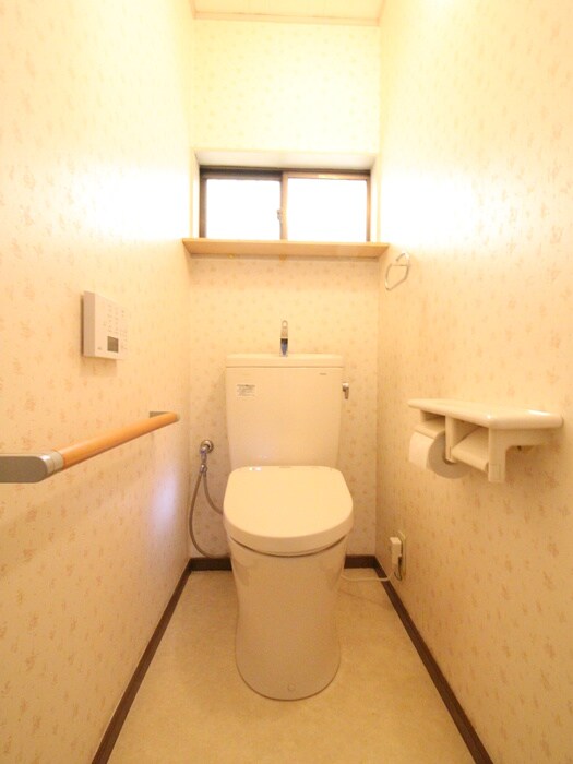 物件内観写真13　(トイレ)