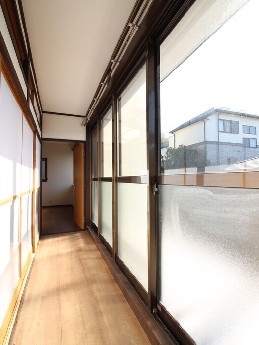 物件内観写真22　(廊下)