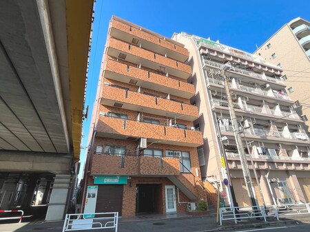 ﾗｲｵﾝｽﾞﾏﾝｼｮﾝ鶴見第二(406)外観写真