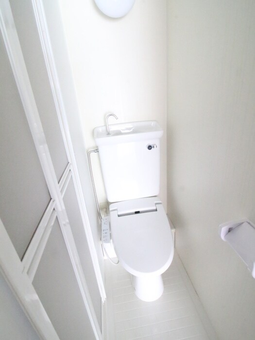 物件内観写真12　(トイレ)