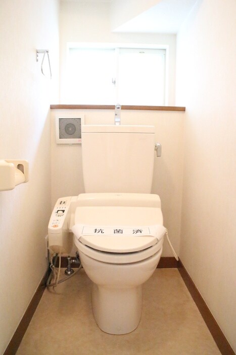 物件内観写真9　(トイレ)