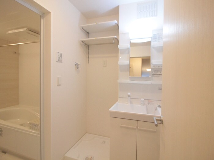 物件内観写真10　(洗面)