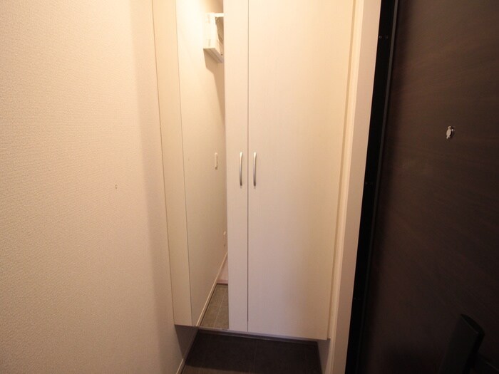 物件内観写真16　(靴箱)