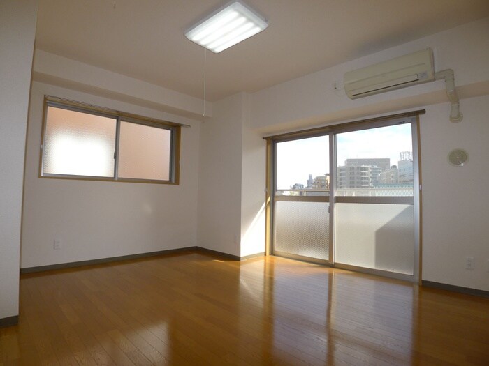 物件内観写真6　(居室)