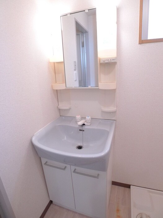 物件内観写真10　(洗面)