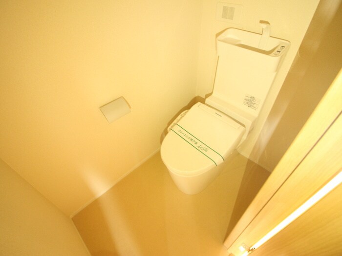 物件内観写真10　(トイレ)