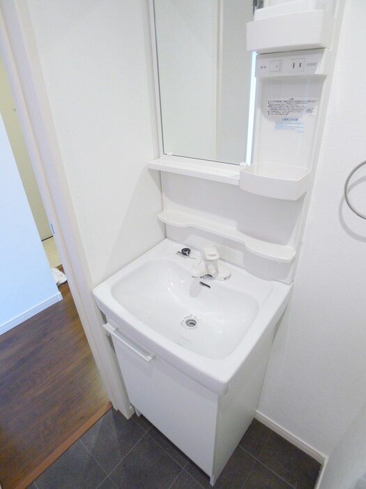 物件内観写真12　(洗面)